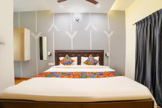 FabHotel Lloyds Inn I - 4