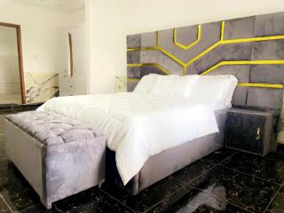 Golden fortune Hotel apartment - 6