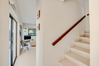 Merika Complex 1 - 5