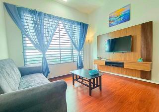 #GA8, Homely 2R2B Relaxing Skyline Views - 0