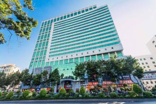 Borrman Hotel Pazhou Convention & Exhibition Center Branch, Sun Yat-sen University Station- Free shuttle bus service during the Canton Fair - Paid airport pickup service available - 8
