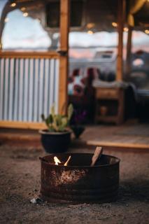 Beautiful Vintage Airstream on a Working Ranch for a Unique Getaway in Sandy Valley, Nevada - 7