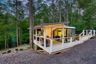 Celestial Luxury Pod Retreat in the Pines of Broken Bow with Hot Tub, Oklahoma - 0