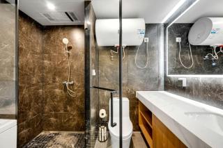 Celestial Luxury Pod Retreat in the Pines of Broken Bow with Hot Tub, Oklahoma - 5
