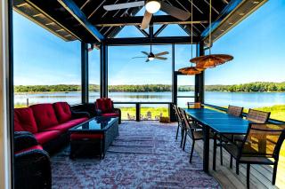 Modern Waterfront Home With Lake Views in Water’s Edge Tennessee - 5