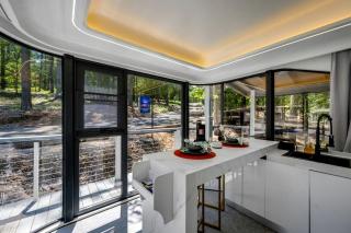 Space-Themed Luxury Pod with Hot Tub Near Broken Bow Lake, Oklahoma - 5