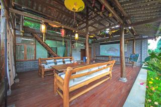 阳朔赴山海翠影楼酒店遇龙河景区店Yangshuo Scenic Mountain Retreat - 7