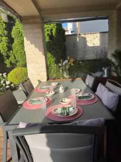 U Izhu with Private Pool & BBQ - 4