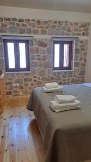Stone house 2 - 6