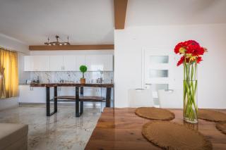 Villa Enigma - 2