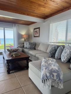Oceanfront Beach House Private Beach Sleeps 10 - 0