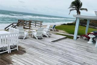 Oceanfront Beach House Private Beach Sleeps 10 - 5