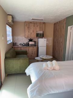 Urban Rest Guesthouse - 4