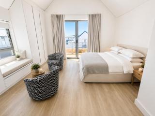 Boardwalk Retreat - 3