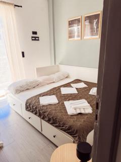 Mirianos - New City Apartment - 4
