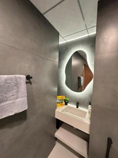 The Nova Loft, Luxe 2BHK, Game Room, 12 Guests - 7