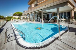 Hotel Excelsior - Bibione - 2
