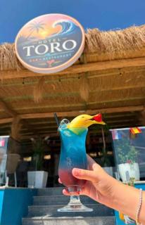 Toro Beachfront Hotel - 7