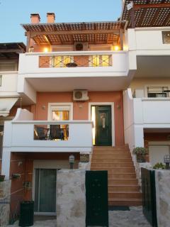 Charming 2BR Maisonette Near Sandy Beaches - 0