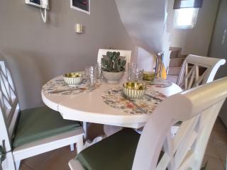 Charming 2BR Maisonette Near Sandy Beaches - 1
