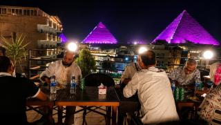 Red Pyramids Hotel - 2
