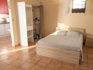 Studio cosy aux Abymes, piscine et jardin, 25 m² - 6