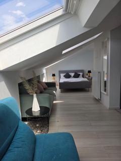 City Hotel - 6