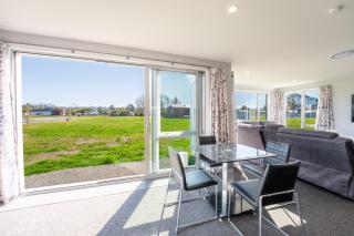 Geraldine Gem - New Executive Home - 1