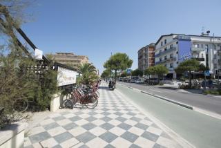 Hotel Iride & Spa - Cesenatico - 2