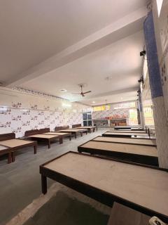 DANGWAL HoTEL - 4