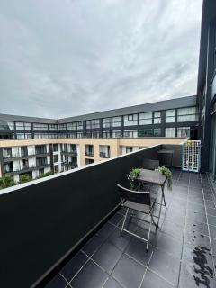 Executive Studio at Embassy Gardens - 5