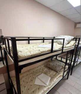 16 Garden Hostel - 4