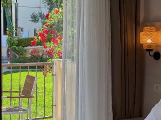 Valentinos House - 1