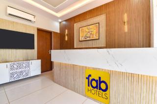 FabHotel Orion Inn - 9