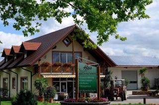 Brunnenhof Familie Hiss - 1