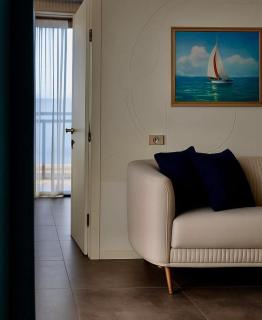 Panoramic Sea Apartment - 2