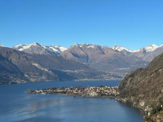 Elegant Villa Vladi with Panoramic Lake Como Views - 7