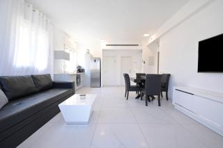 Sunny City 1BR in Shenkin st by HolyGuest - 8