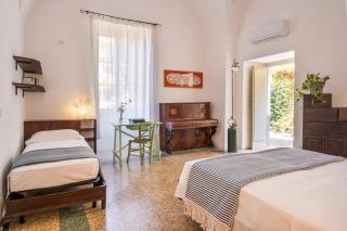 Dimora Lustrelle con parco privato - 2