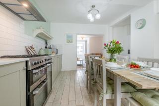 4 Bed in West Looe oc-f31902 - 1