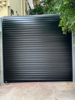 St Kilda Escape with Large Courtyard Private Parking - 6