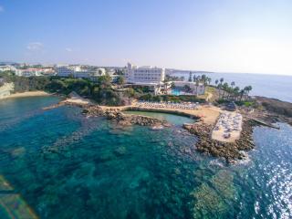 Cynthiana Beach Hotel - Paphos - 3