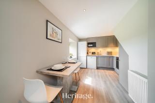 Beach Cottage, Pet & Family Friendly Stay in Moray - 2
