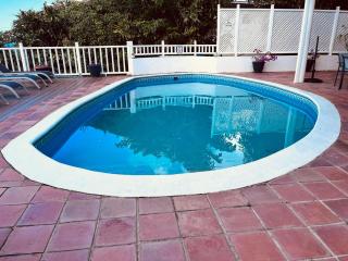 Labrolette Bay-Villa-Sleeps 8-Pool-Parking - 7
