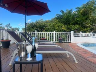 Labrolette Bay-Villa-Sleeps 8-Pool-Parking - 4