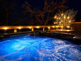 Cozy Cabin w/ Hot Tub Near Buckhorn & Castle Rock - 9