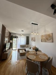 Luxury Flat In East Gate Living - 2
