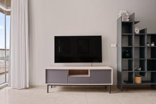 Luxurious 1BDR Terrace Parking in City Central - 6