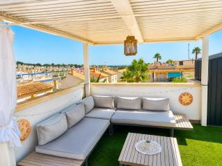 Los Amigos , nice and cosy apartment with solarium, parking space and swimming pool view - 0