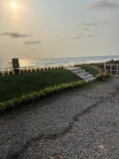 Mannath lands end beach house - 2